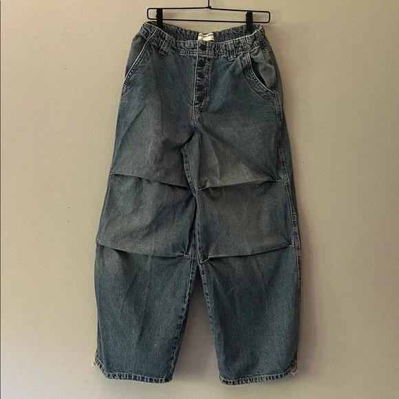 WE THE FREE Newbies Solid Slouchy Jeans - Picture 4 of 11